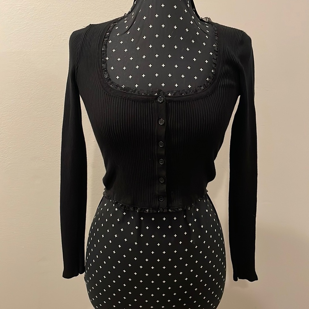Bittersweet Black Sweater Crop Top With Lace Trim Size Small